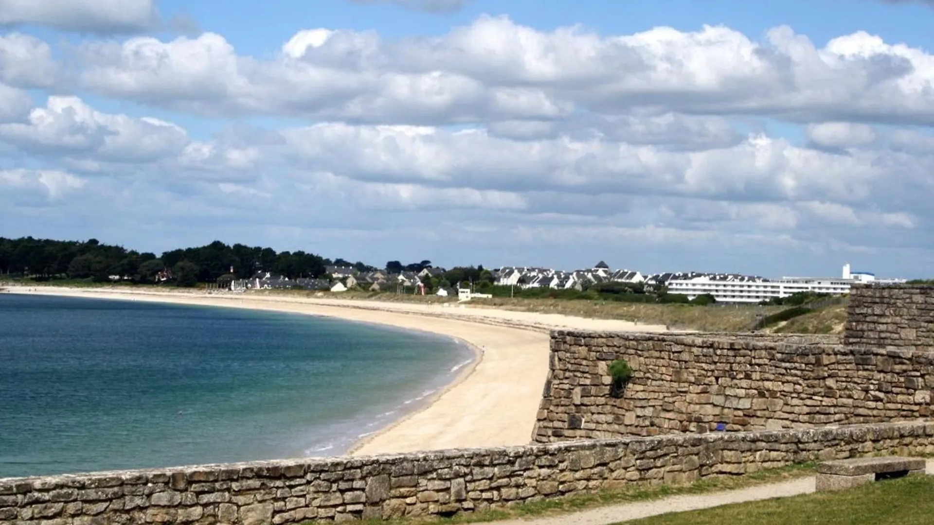T2 A Arzon Avec Terrasse, Piscine Et Animaux Admis - Fr-1-775-6 Apartment France