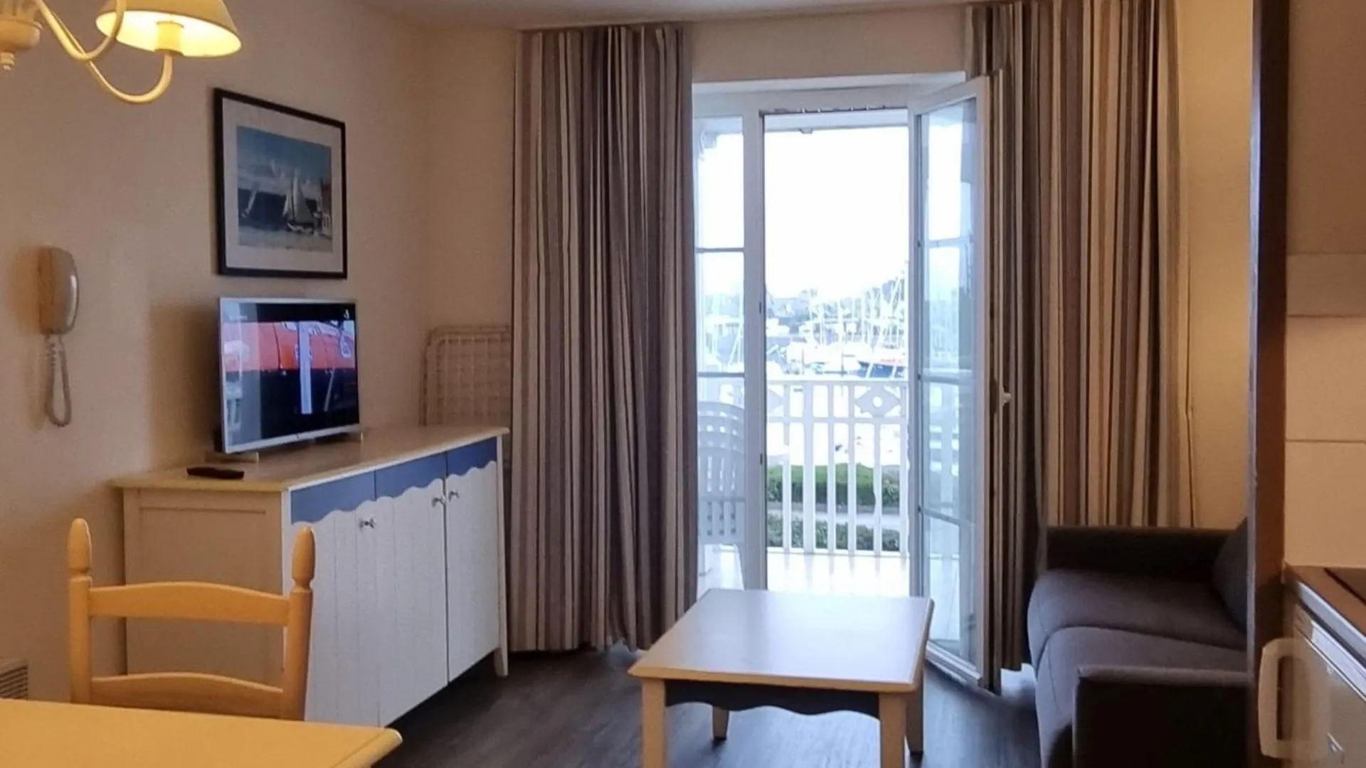 T2 A Arzon Avec Terrasse, Piscine Et Animaux Admis - Fr-1-775-6 Apartment